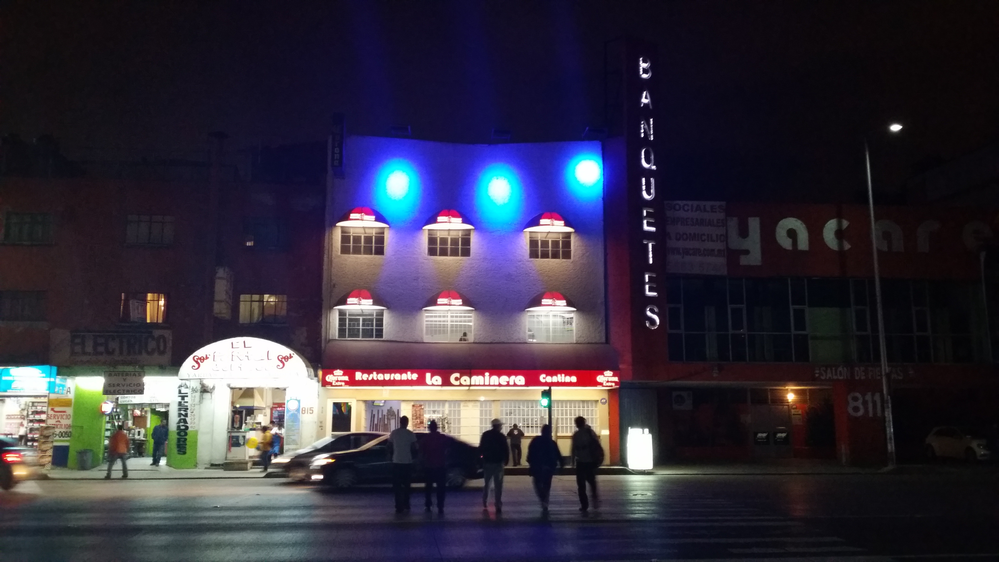 Cantina La Caminera.